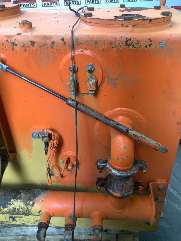 Oil tank for Fiat Hitachi FH 400 Photo 6