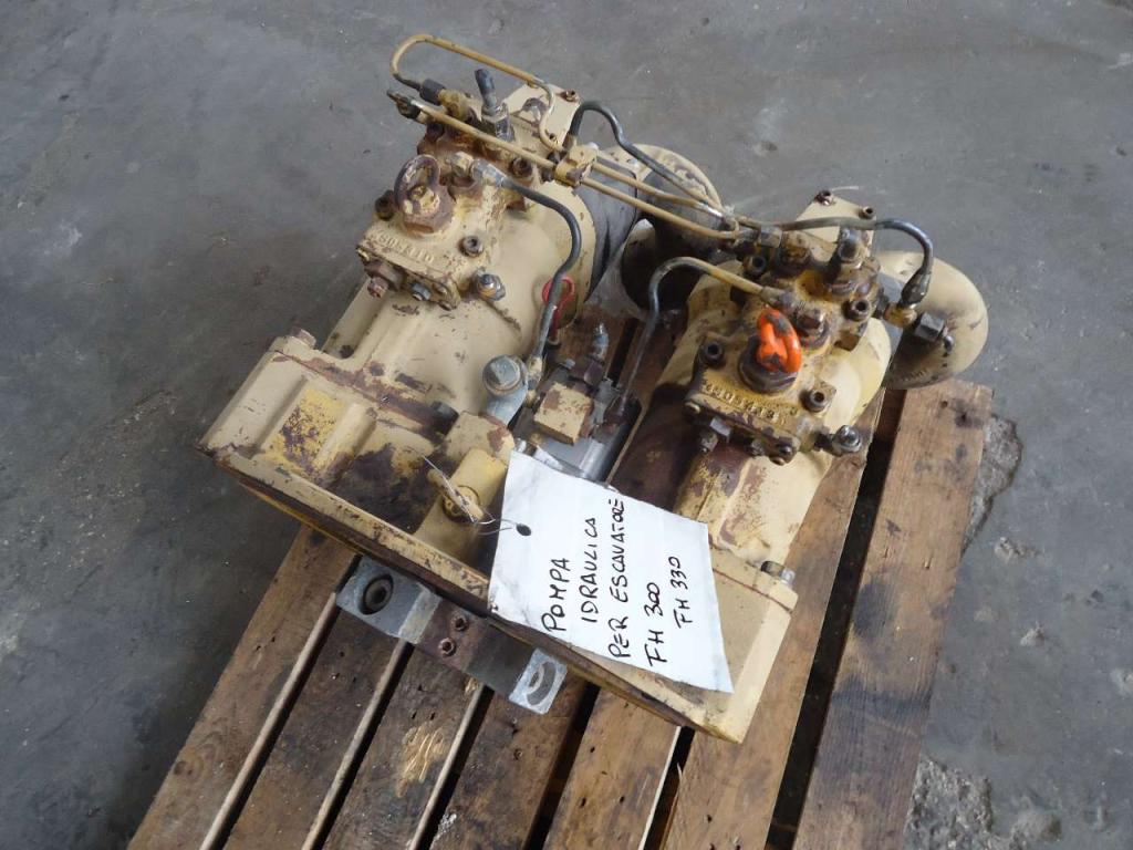 Hydraulic pump for Fiat Hitachi FH300- FH330 Photo 2
