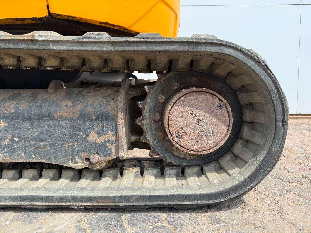 JCB 48Z-1 - Hammer Lines / Quick Coupler Photo 21