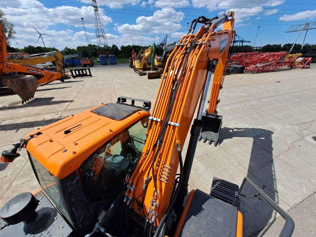 Doosan DX225LC-7M (UNUSED - Multiple Units Available) Photo 20