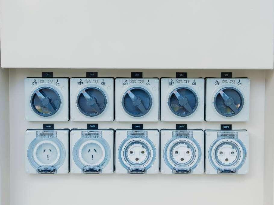 BES80S3 All-In-One Energy System - 80 kVA-101.4kWh Power generator Photo 11