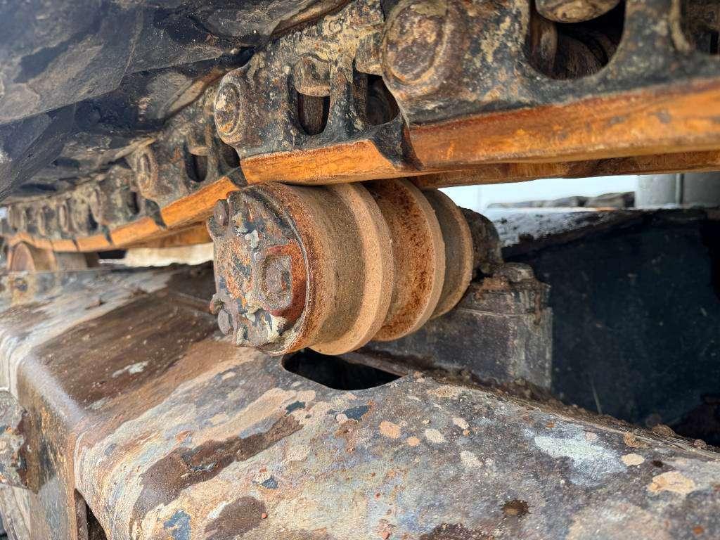 JCB JZ141LC - Automatic Greasing / Quick Coupler Photo 25