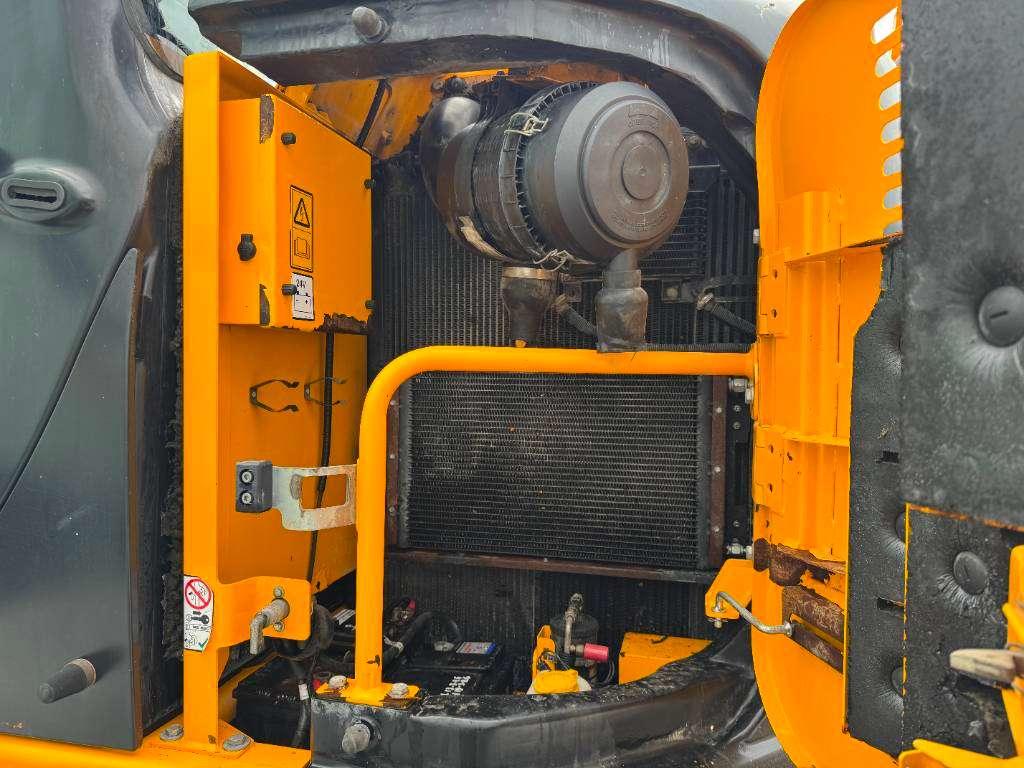 JCB JZ141LC - Automatic Greasing / Quick Coupler Photo 27