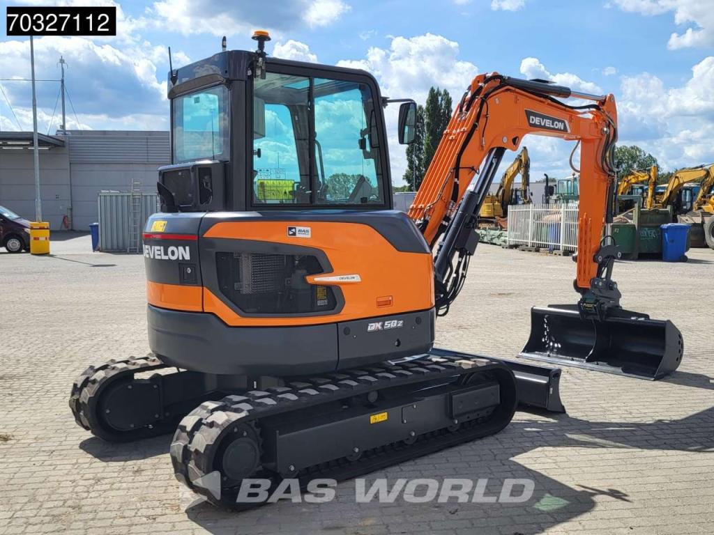 Develon DX50 Z-7 A/C -  Buckets Photo 7