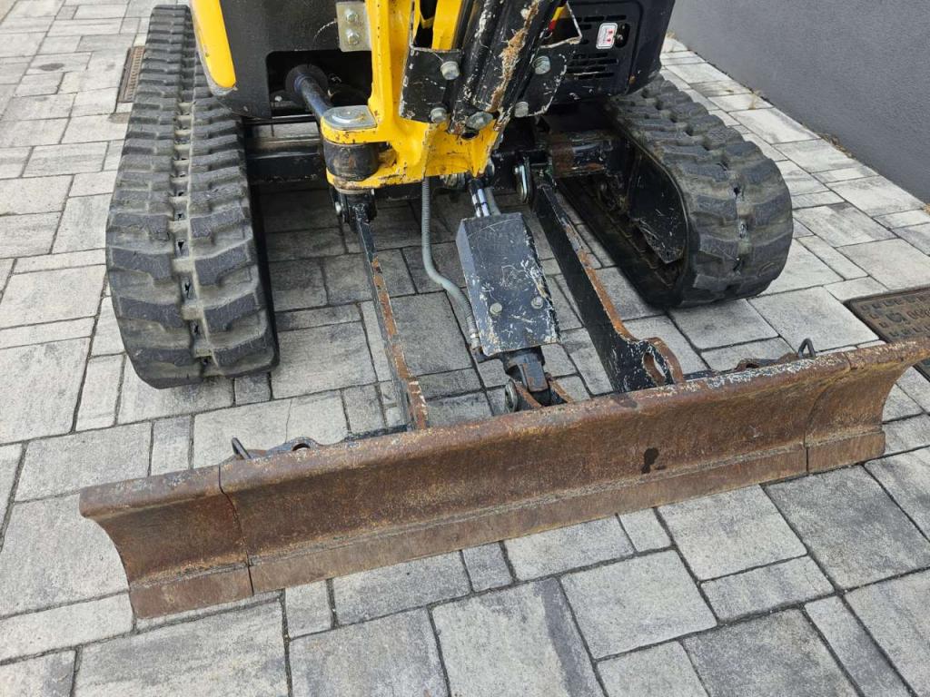 Yanmar VIO17 Photo 11