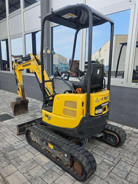 Yanmar VIO17 Photo 6