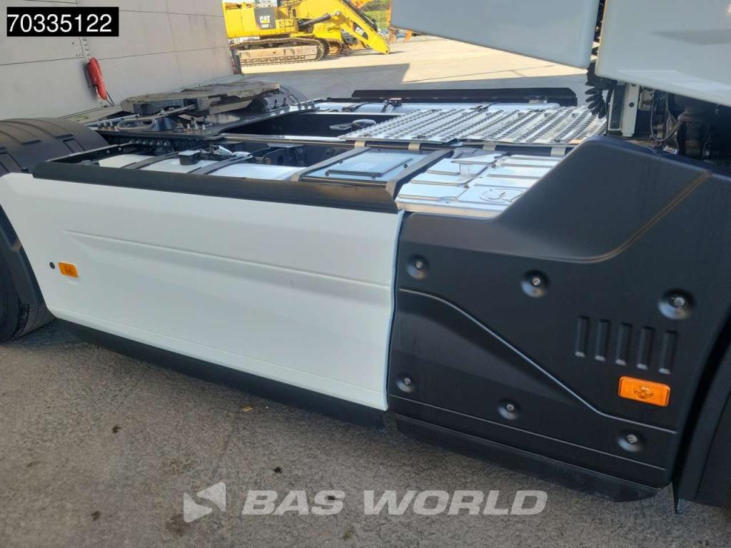 Renault T 480 4X2 HIGH 2xTanks Standklima ACC Photo 13