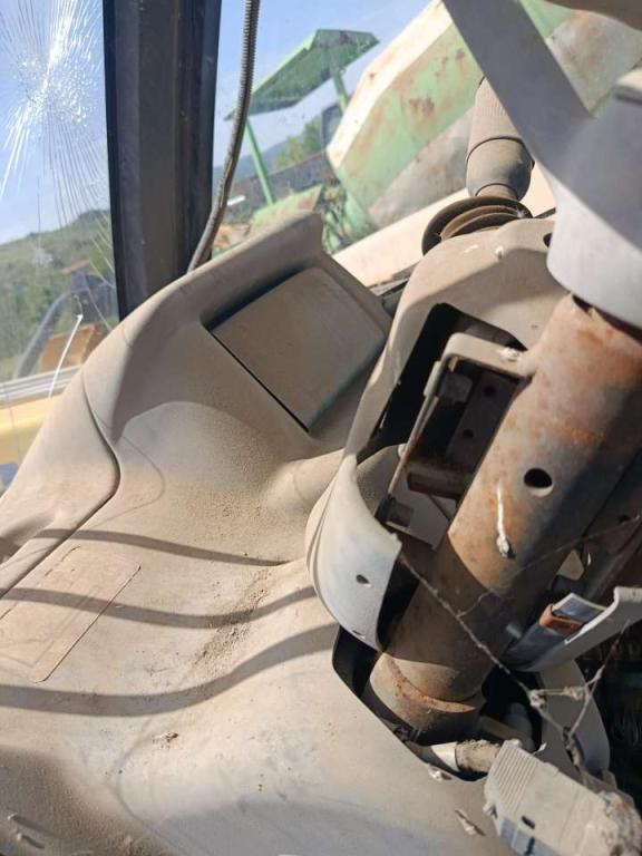 Komatsu WH714 Photo 7