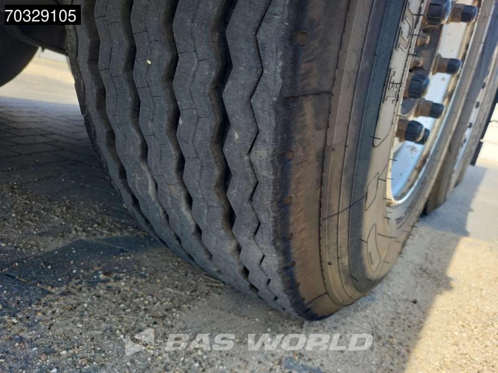 Schmitz SCB*S3T Sliding Roof 80% Tires Photo 15