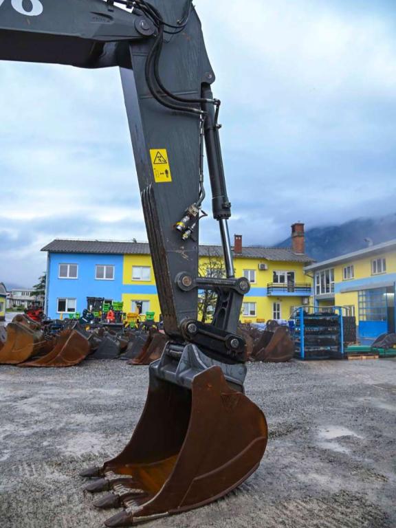 Volvo EC300D NL Photo 12