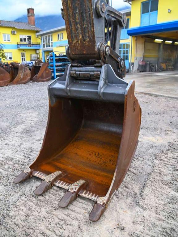 Volvo EC300D NL Photo 14