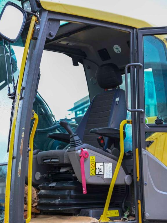 Volvo EC300D NL Photo 26