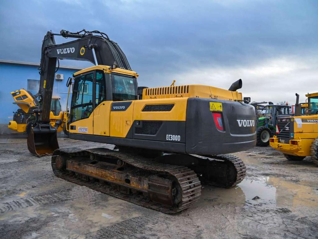 Volvo EC300D NL Photo 4