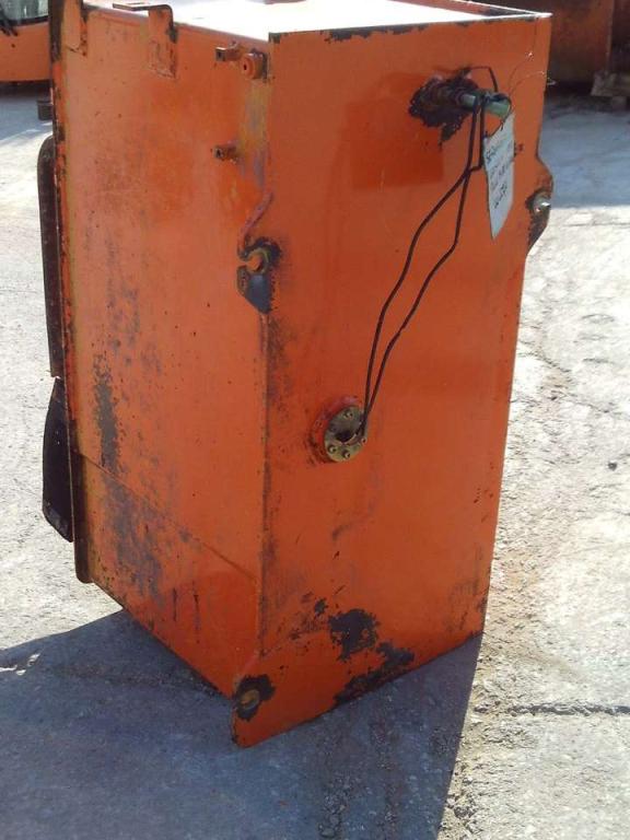 Diesel tank for Fiat Hitachi W170 Photo 4