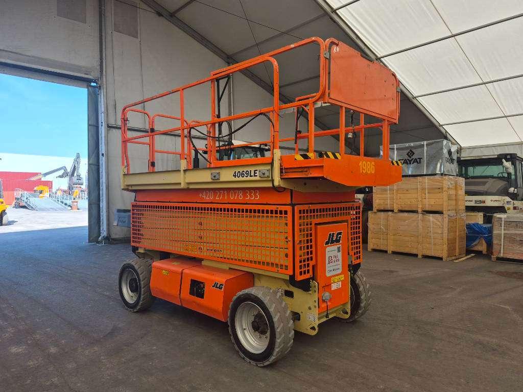 JLG 4096 LE (Multiple units available) Photo 4