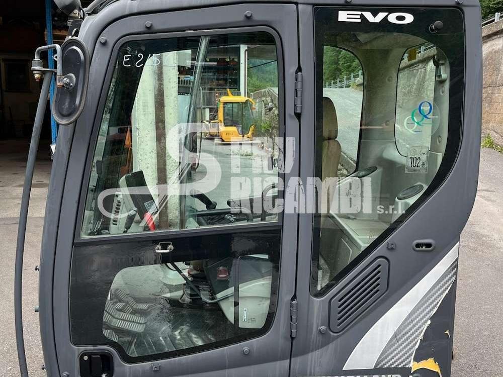 Cab for New Holland Serie C Photo 1
