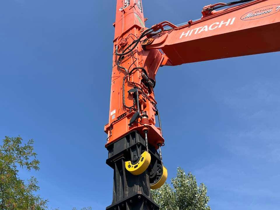 Hitachi ZX350LCN-5B CMA Photo 10