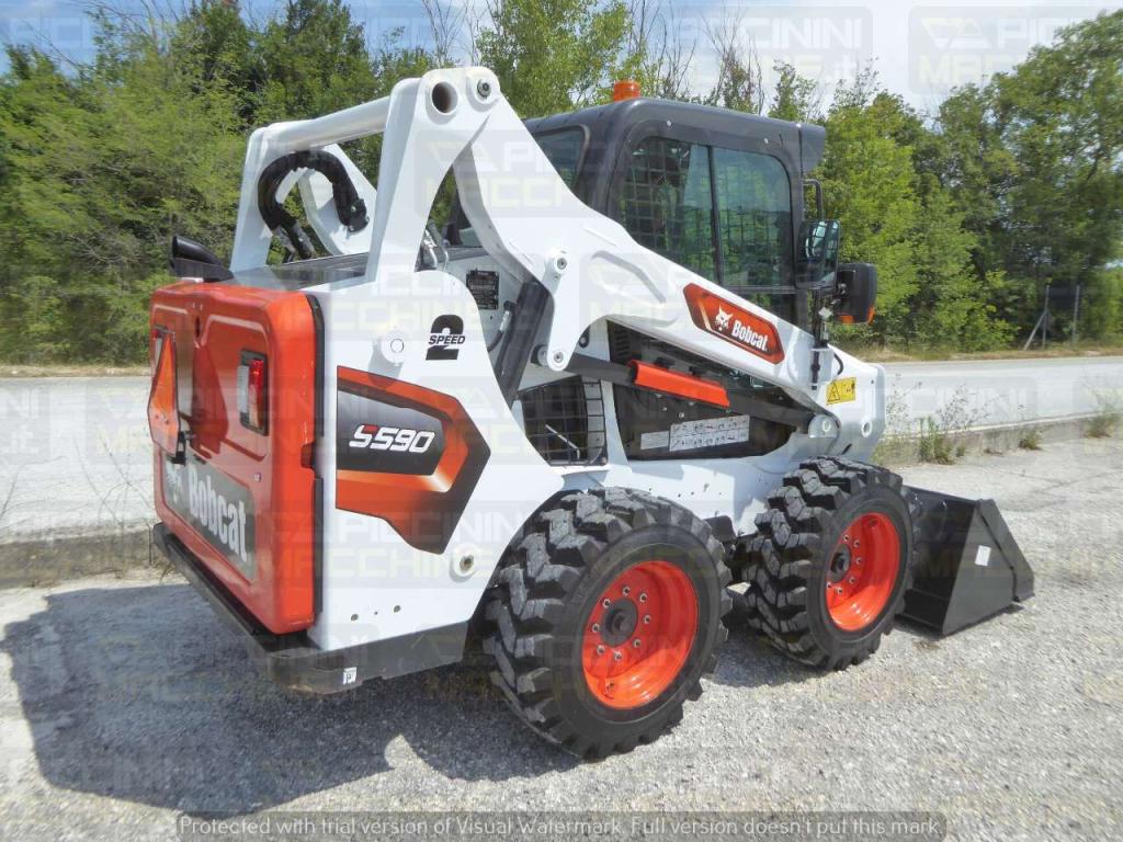 Bobcat S590 HF Photo 5