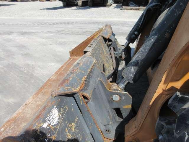 Case SR270 Photo 8