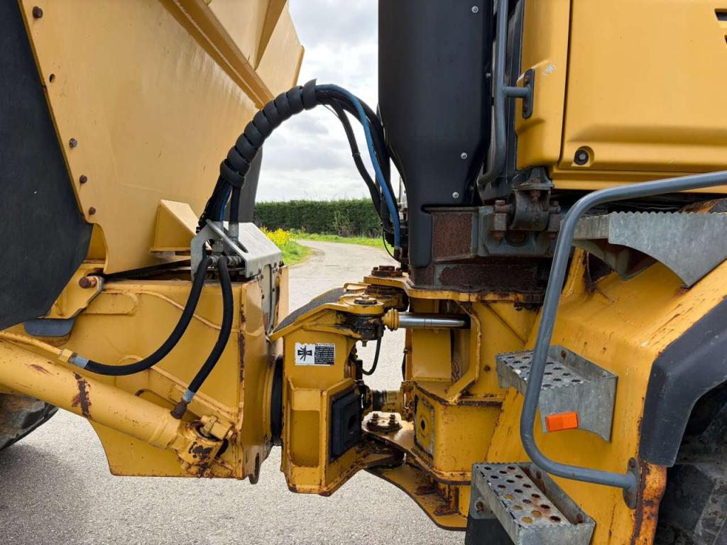 Bell B30D Photo 17