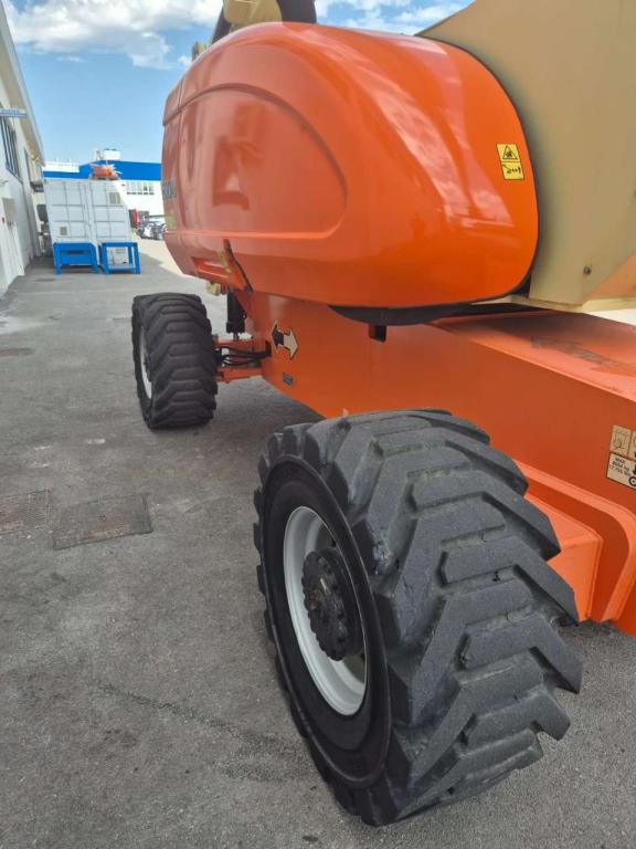 JLG 800 AJ Photo 7