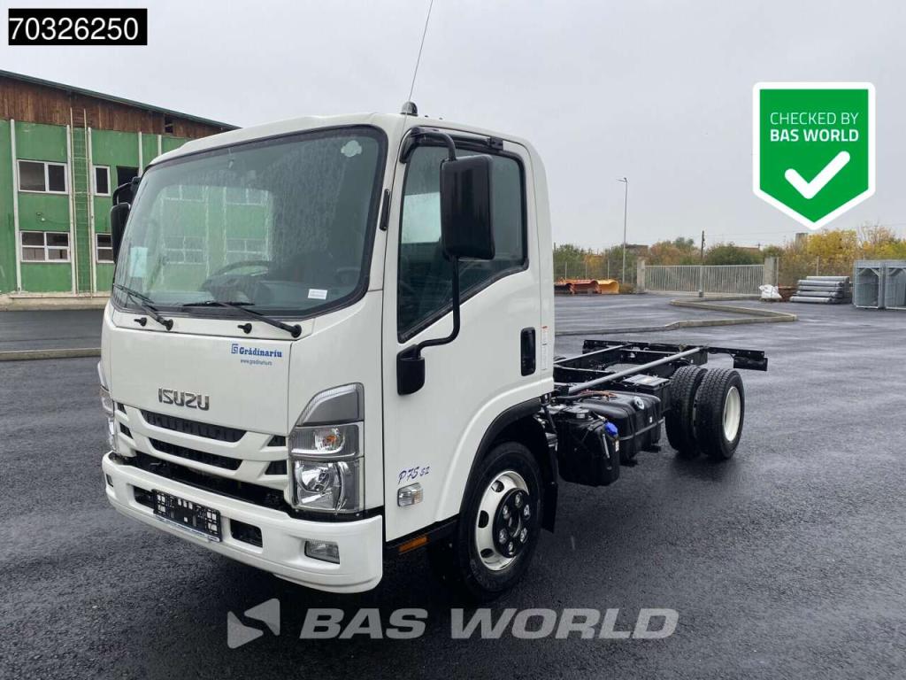 Isuzu P75 5.2 4X2 Photo 1