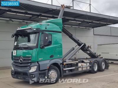 Mercedes Actros 2545 6X2 Meiller RK 2070 Hooklift StreamSpace Euro 5 sold by BAS World B.V.