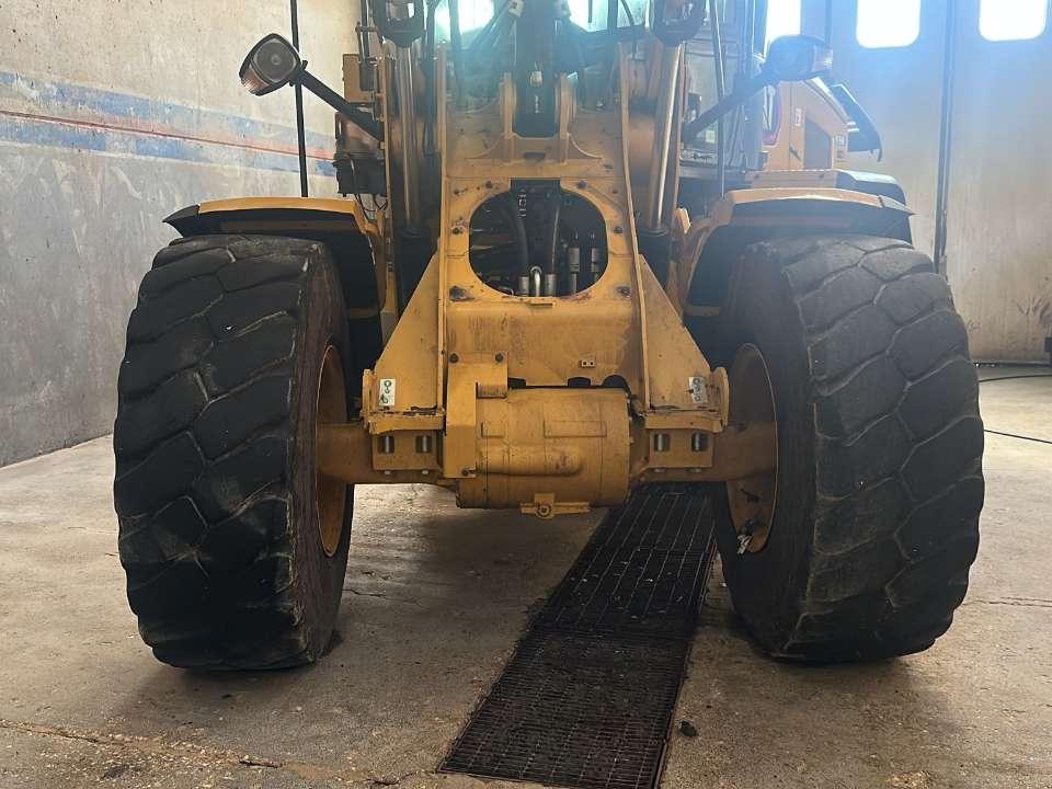 Caterpillar 926M Photo 5