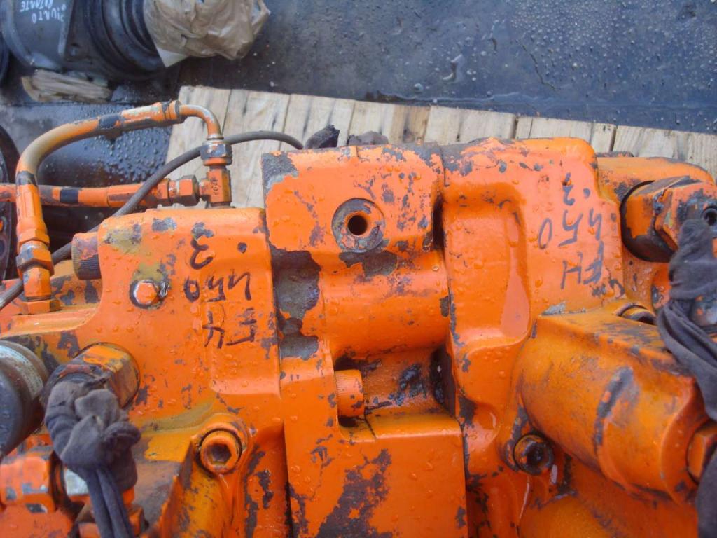 Hydraulic distributor for Fiat Hitachi FH450.3 Photo 6