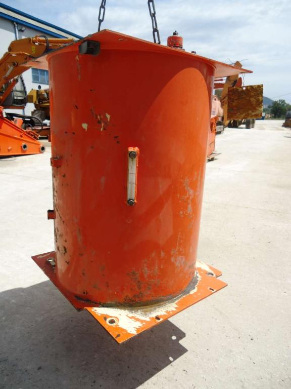 Oil tank for Hitachi ZAXIS 350-3 Photo 1