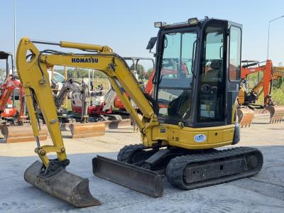 Komatsu PC26MR-3 Photo 1