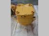 Track motor for Liebherr 954 B Photo 3 thumbnail