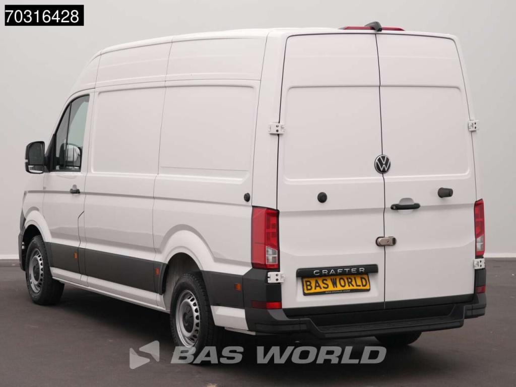 Volkswagen Crafter 140pk 2025 model L3H3 Airco Camera CarPlay Parkeersensoren v+a Euro6 L2H2 Airco Photo 2