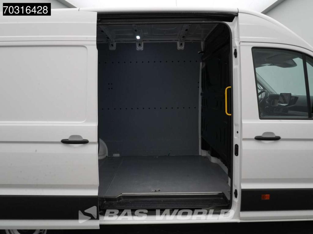 Volkswagen Crafter 140pk 2025 model L3H3 Airco Camera CarPlay Parkeersensoren v+a Euro6 L2H2 Airco Photo 9