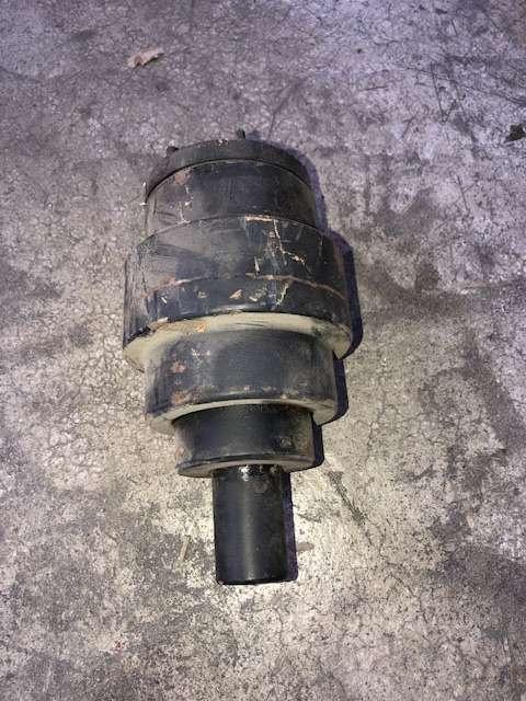 FT3628 Carrier rollers for Neuson 8002RD Photo 1