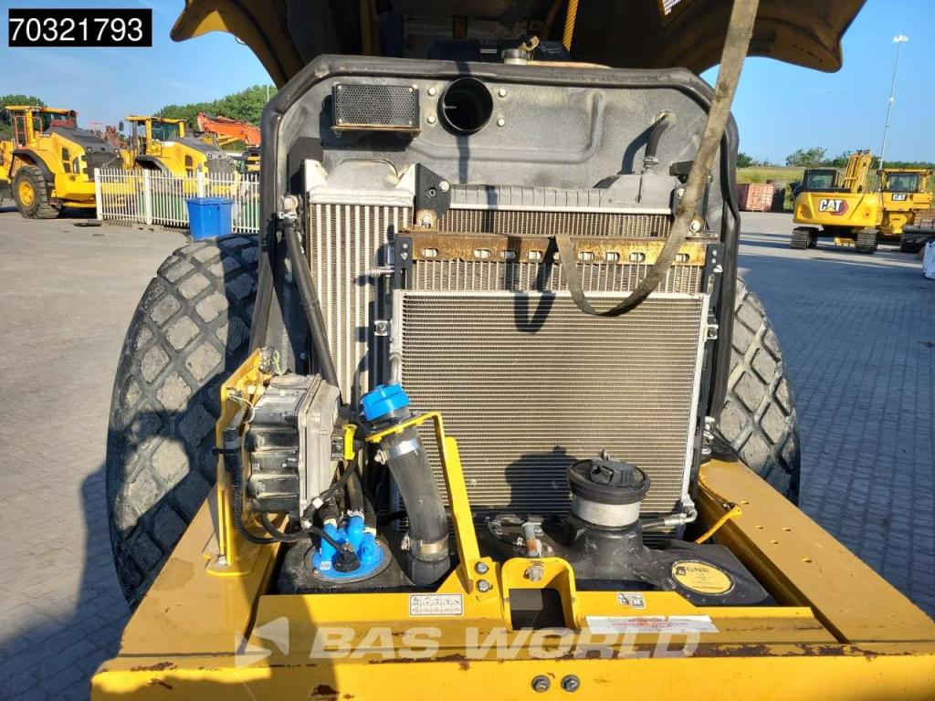 Caterpillar CS76 B A/C Photo 10