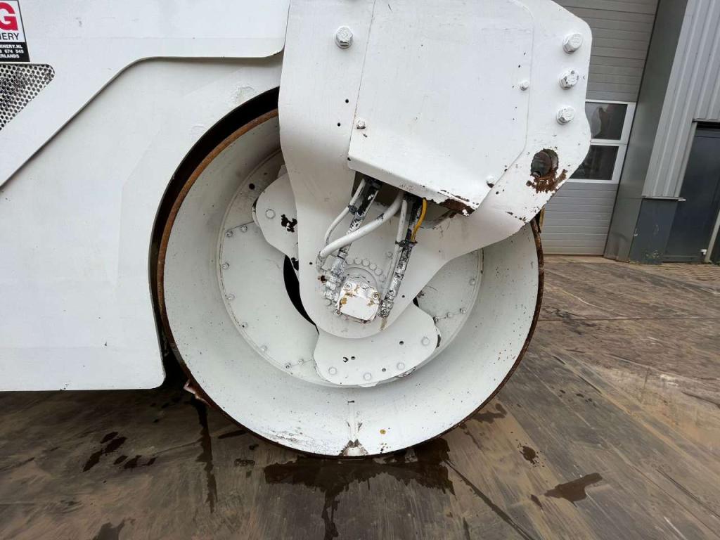 Caterpillar CB534D CE / EPA Photo 7