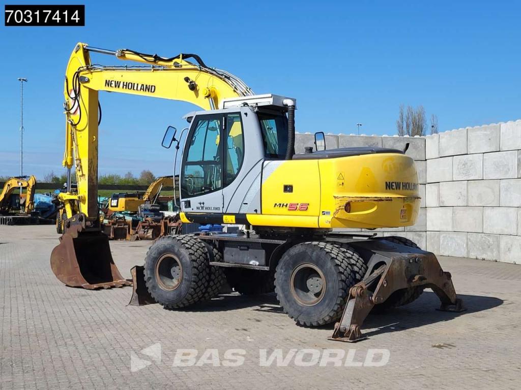 New Holland MH 5.6 Outriggers + Blade Photo 3