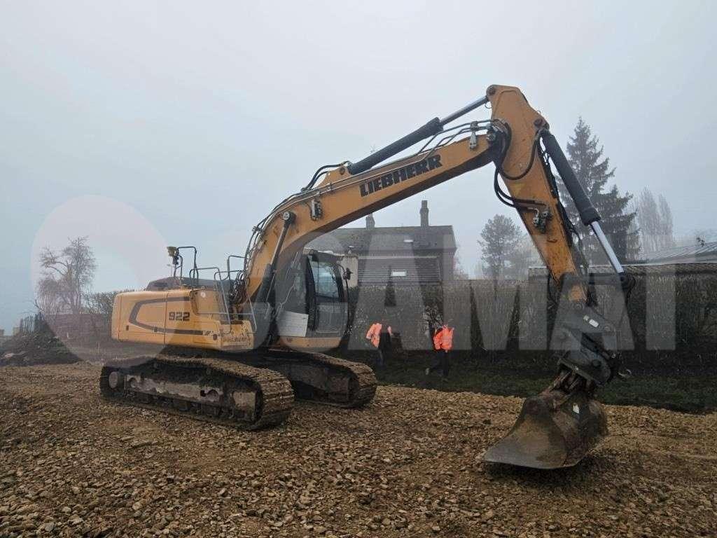 Liebherr R 922 LC Photo 1