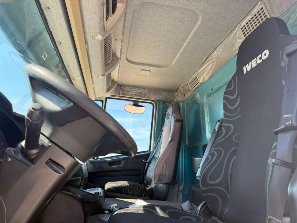 Iveco 420 Photo 13