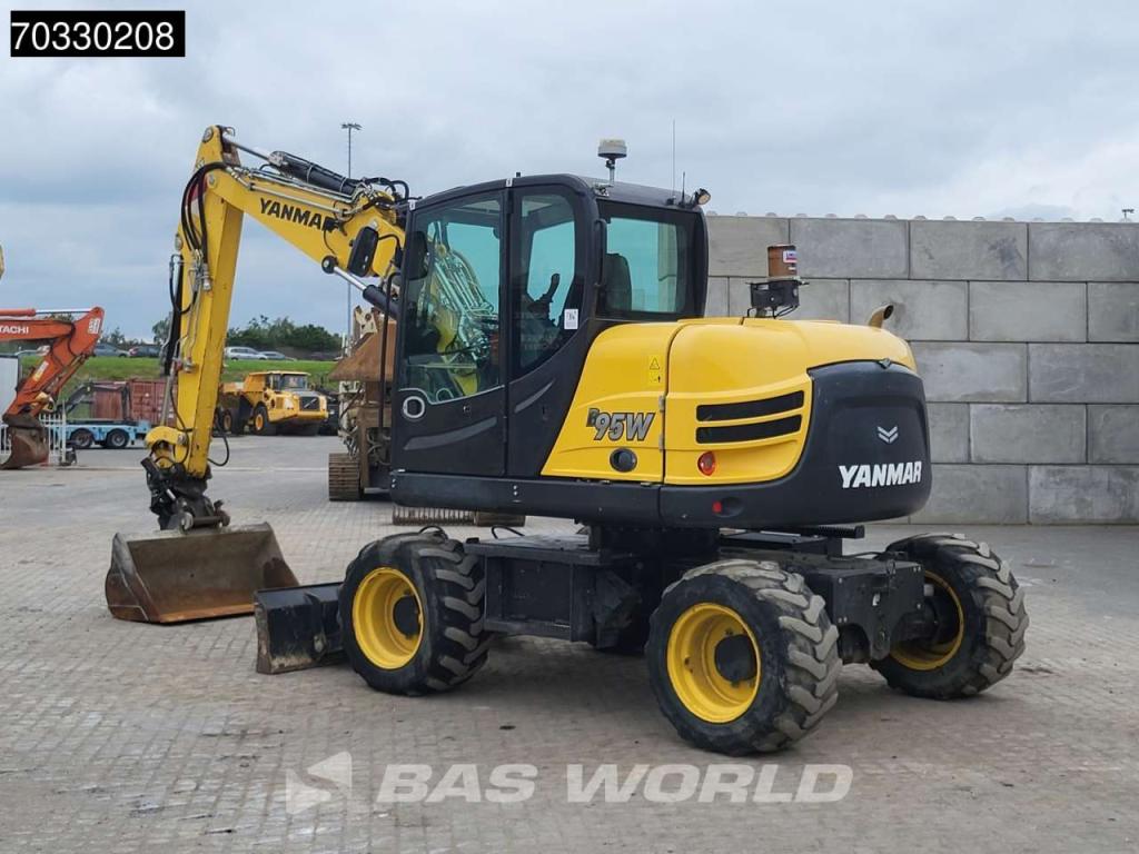 Yanmar B95W B95W Auto Greasing - A/C Photo 5