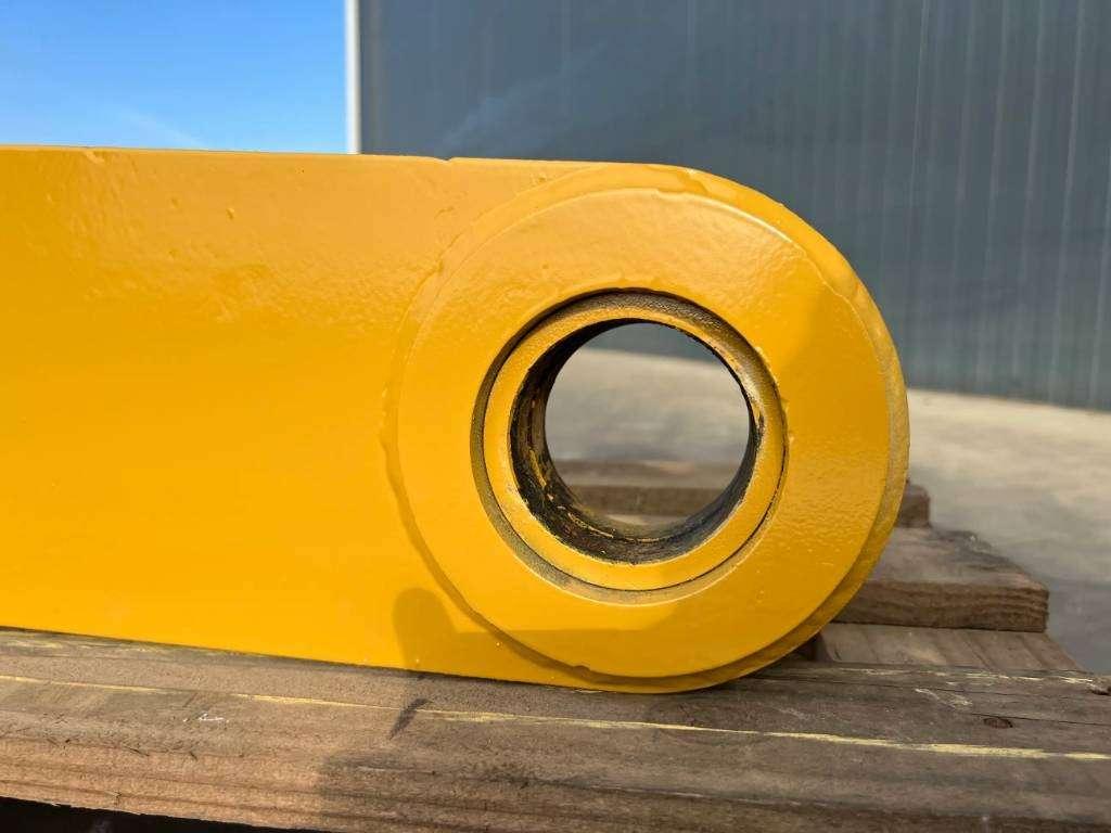 Caterpillar D8 Cylinder Photo 5
