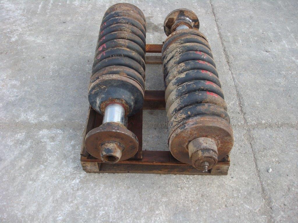 Track adjuster for Fiat Hitachi EX355 Photo 2