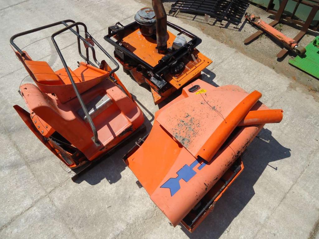 Hood and body panel for Fiat Kobelco /Fiat Hitachi W270 Photo 4