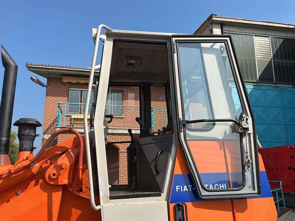 Fiat Hitachi FL145 Photo 9