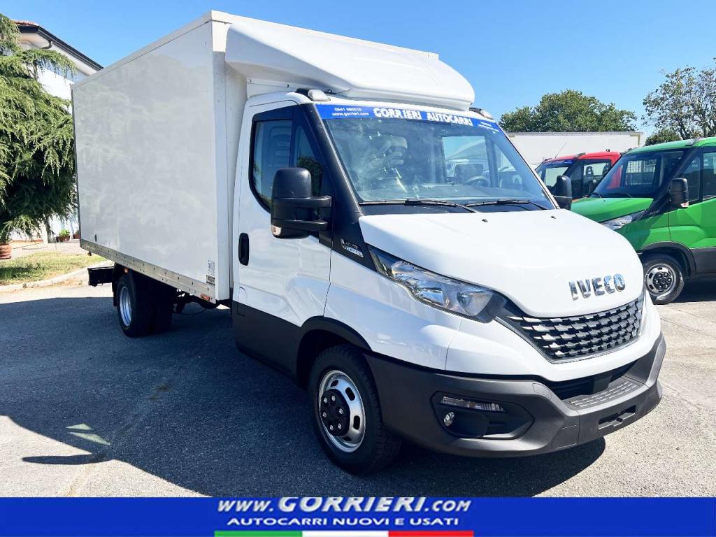 Iveco daily 35-160 HI-MATIC Photo 1