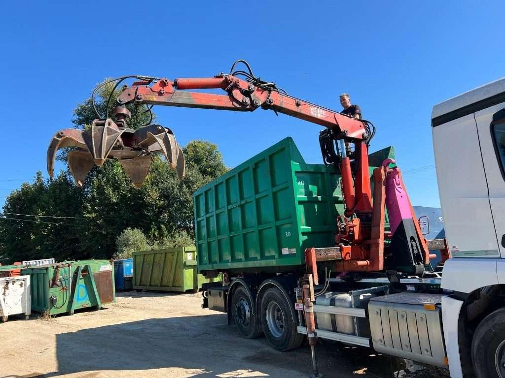 CONTAINER SCARRABILE USATO A CIELO APERTO CON GRU Photo 6