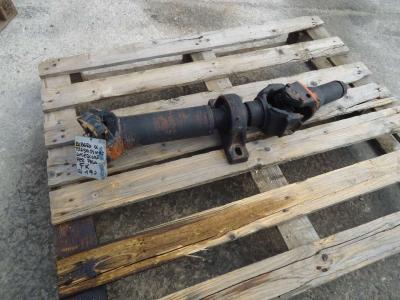 Propeller shaft for Fiat Kobelco W190 sold by OLM 90 Srl