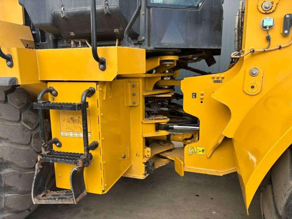 Caterpillar 950GC Photo 20