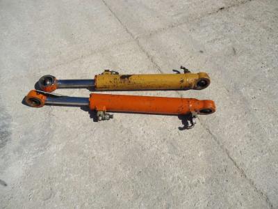 Steering piston for Fiat Hitachi FR160 sold by OLM 90 Srl